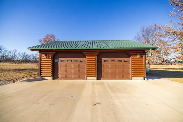 $1,090,000 | 6108 State Z Highway, Pattonsburg, MO 64670