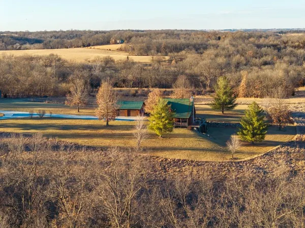 $1,090,000 | 6108 State Z Highway, Pattonsburg, MO 64670