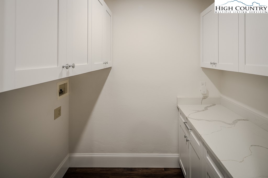 330 North Pinnacle Ridge Road Beech Mountain, NC 28604 - Photo 36 of 38 a view of utility room