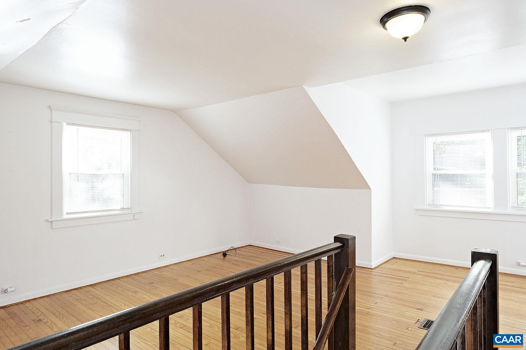 201 Cleveland Avenue Charlottesville, VA 22903 - Photo 7 of 15