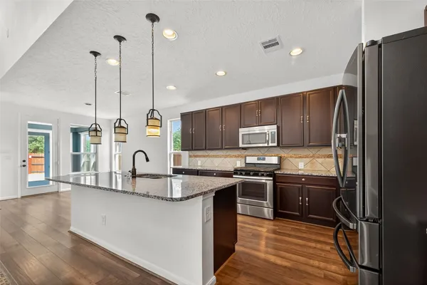 $3,550 | 13019 Hanover Breeze Lane, Houston, TX 77044