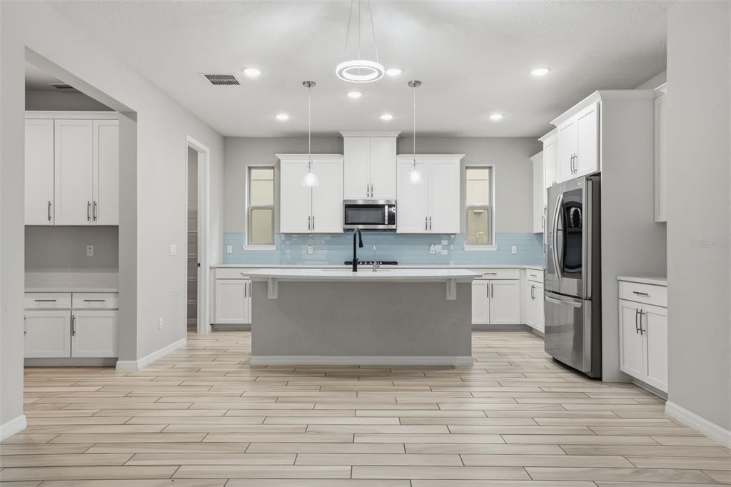 8355 Torcello Isle Drive Windermere, FL 34786 - Photo 14 of 72