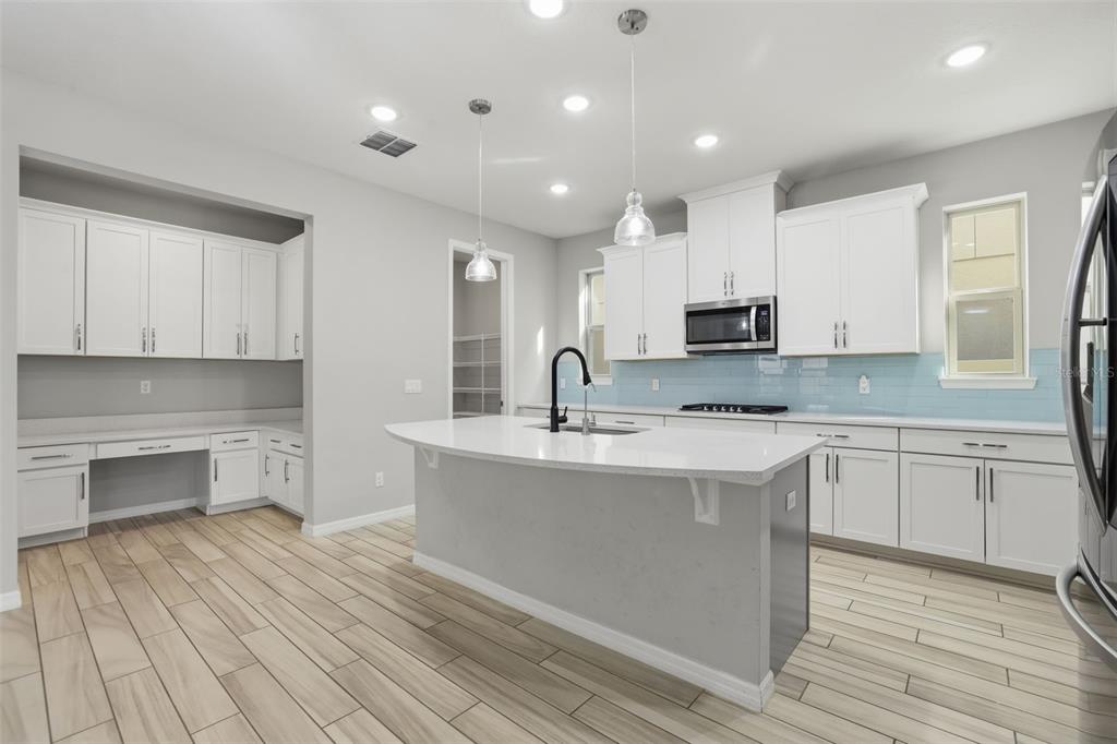 8355 Torcello Isle Drive Windermere, FL 34786 - Photo 17 of 72