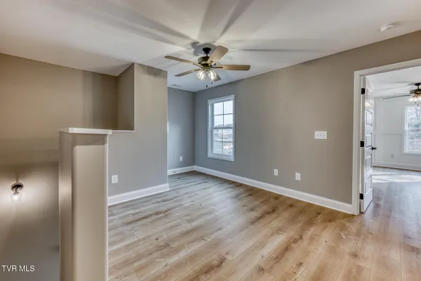 $424,900 | 207 Monroe Drive, Bristol, TN 37620