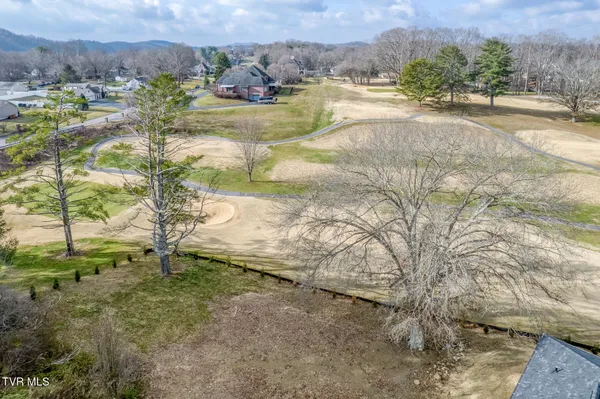 $424,900 | 207 Monroe Drive, Bristol, TN 37620