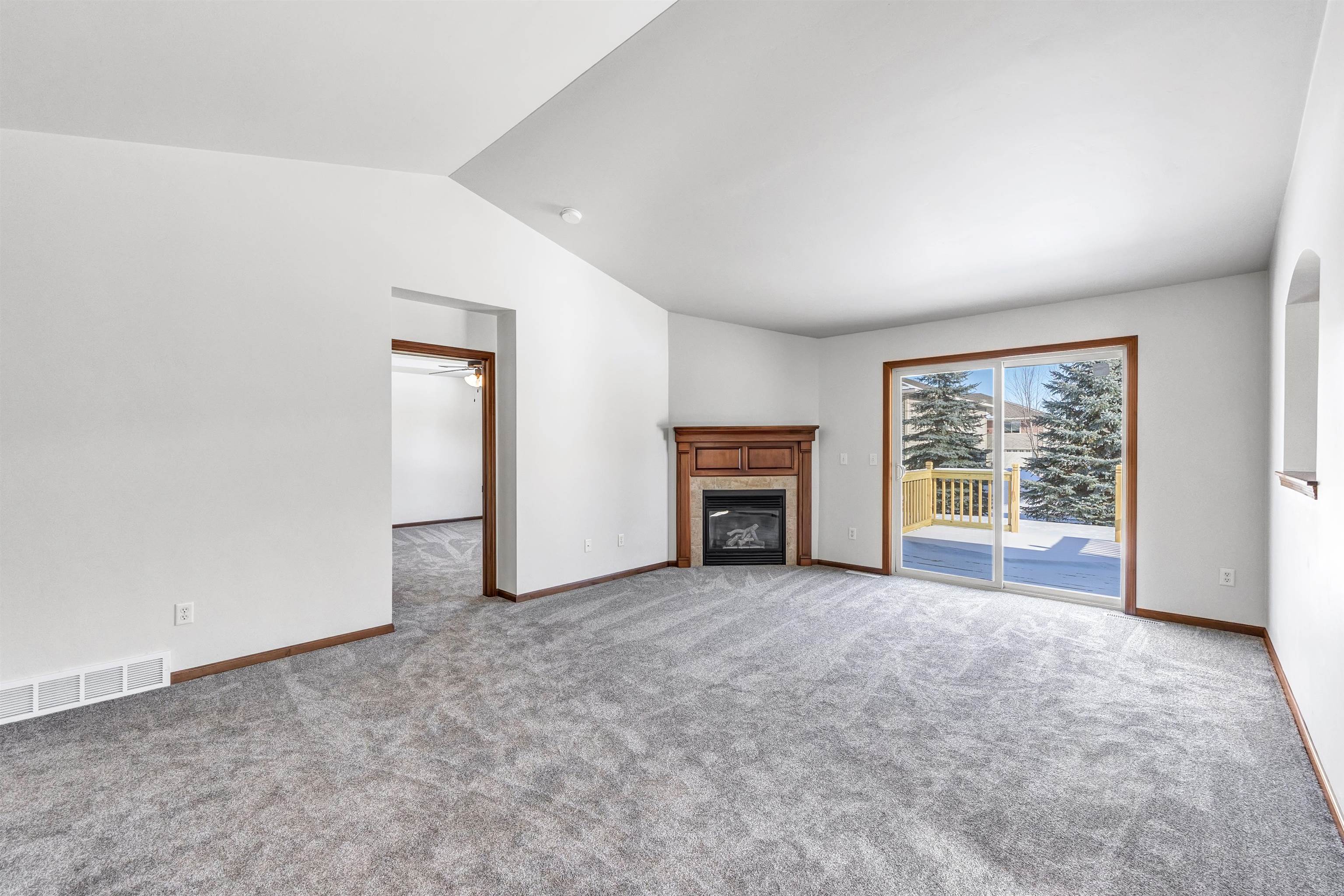 1320 Cardinal Lane Howard, WI 54313 - Photo 4 of 30