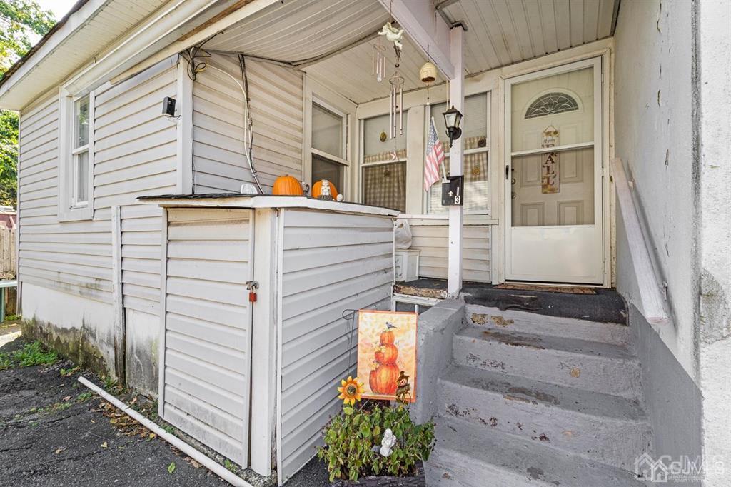 669 North Ave Extension Dunellen, NJ 08812 - Photo 8 of 27 Gallery Image 8