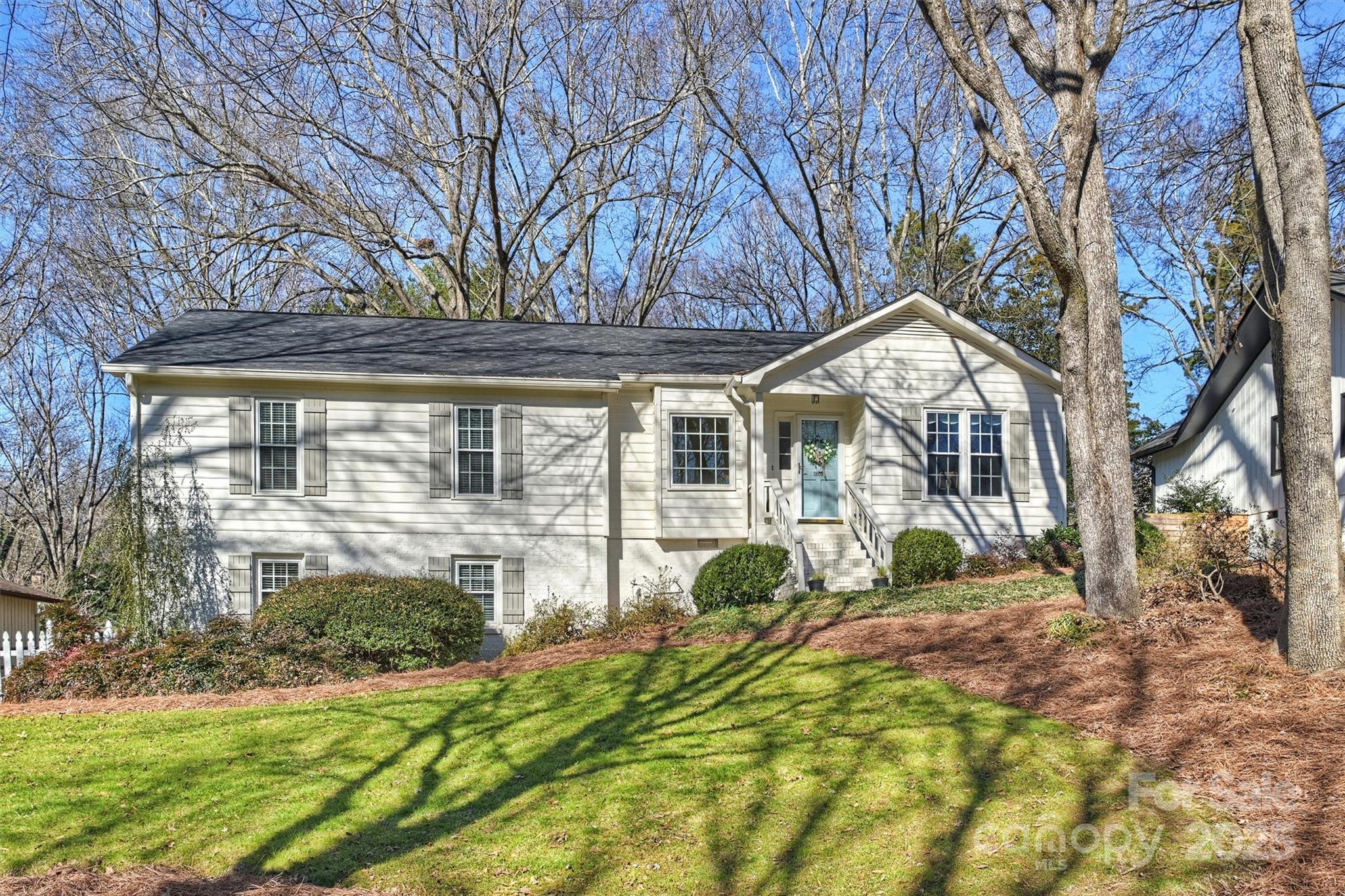 2608 Innsbrook Road Charlotte, NC 28226 - Photo 1 of 36 Gallery Image 1