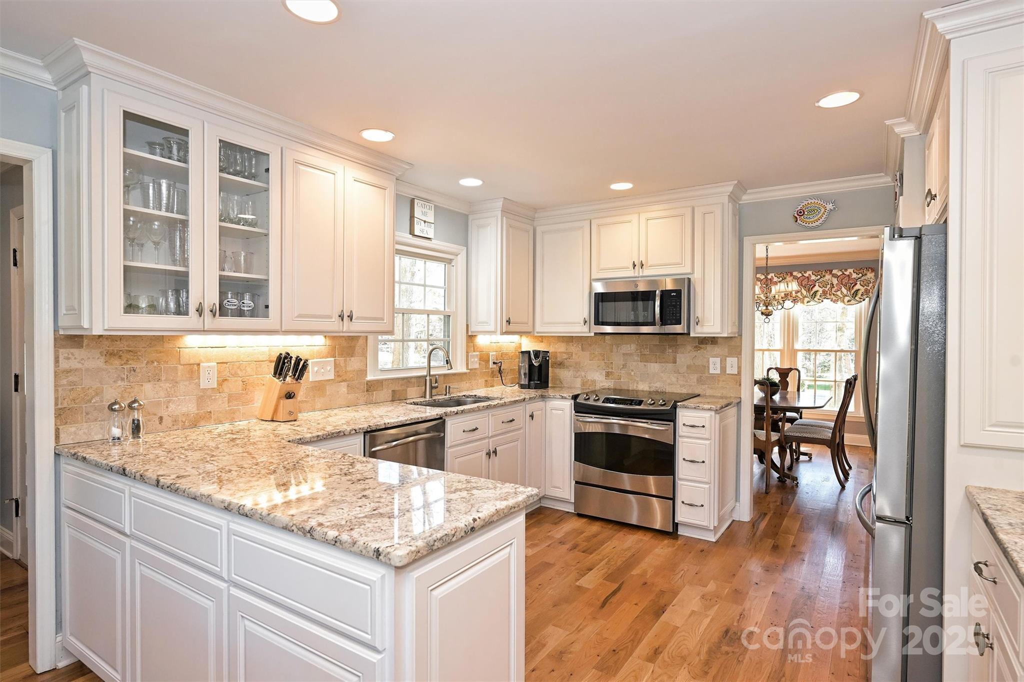2608 Innsbrook Road Charlotte, NC 28226 - Photo 11 of 36 Gallery Image 11