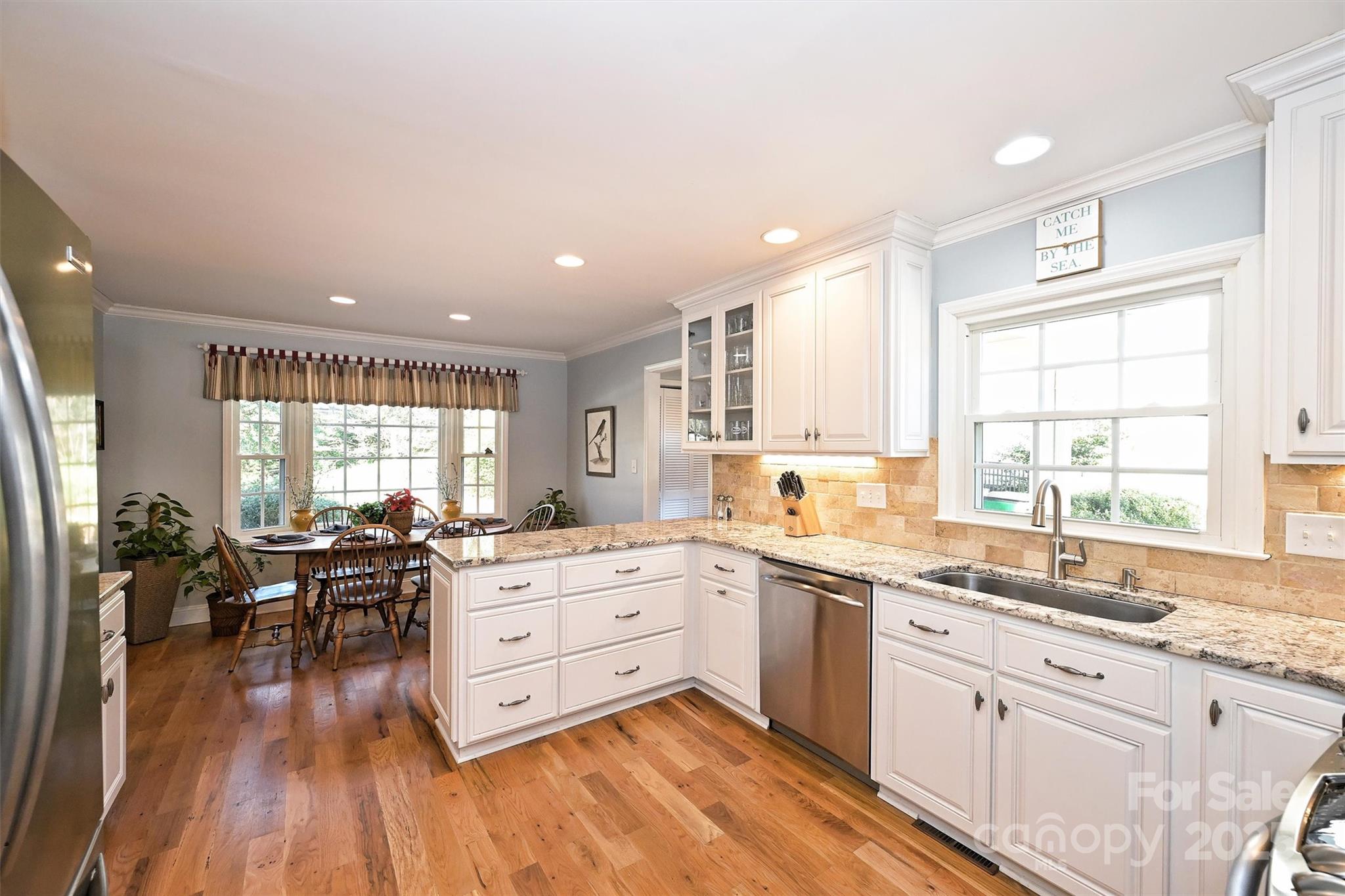 2608 Innsbrook Road Charlotte, NC 28226 - Photo 14 of 36 Gallery Image 14