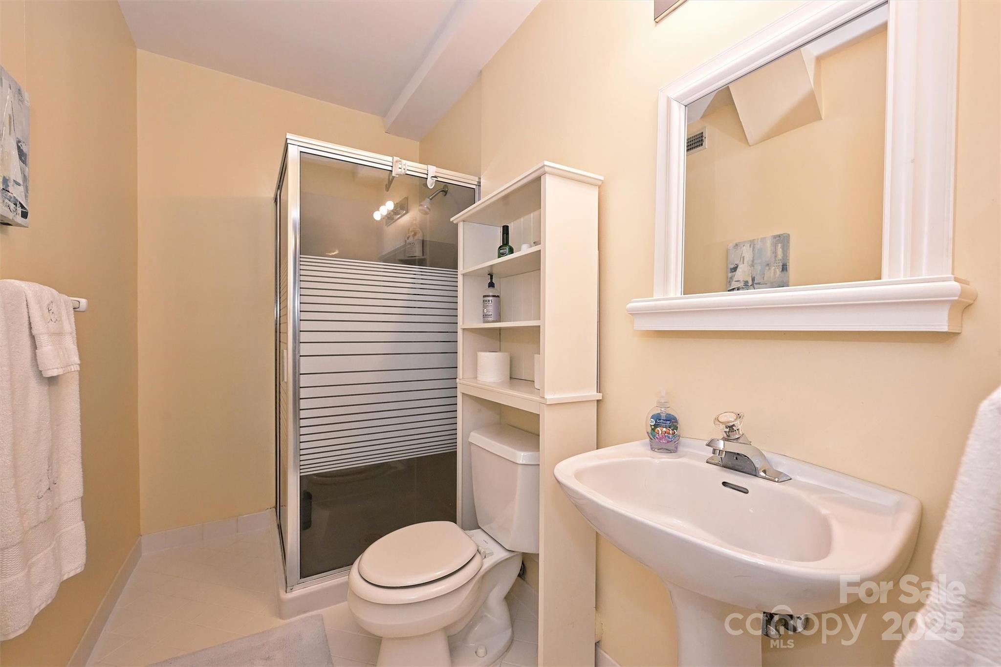 2608 Innsbrook Road Charlotte, NC 28226 - Photo 29 of 36 Gallery Image 29