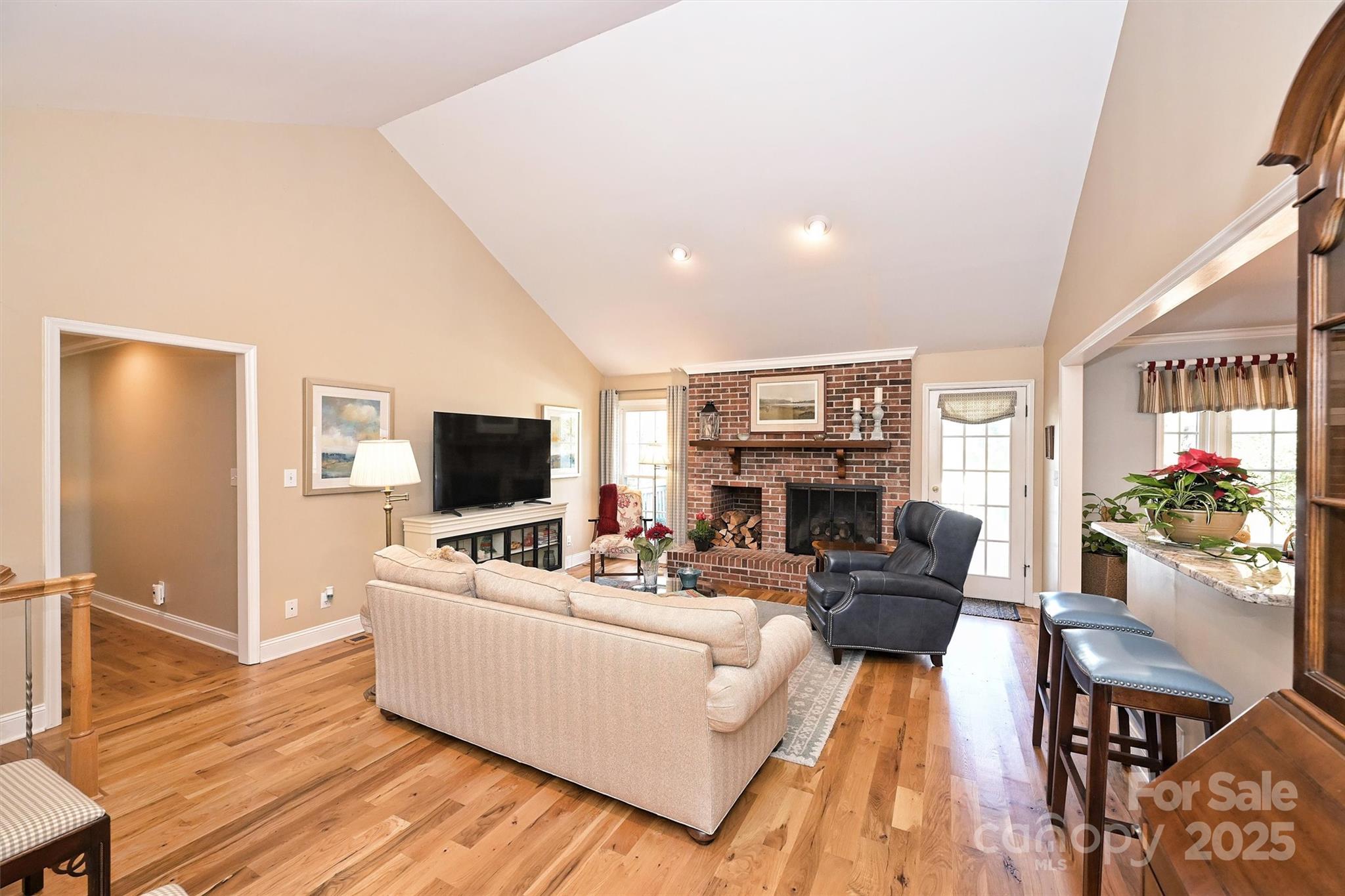 2608 Innsbrook Road Charlotte, NC 28226 - Photo 7 of 36 Gallery Image 7