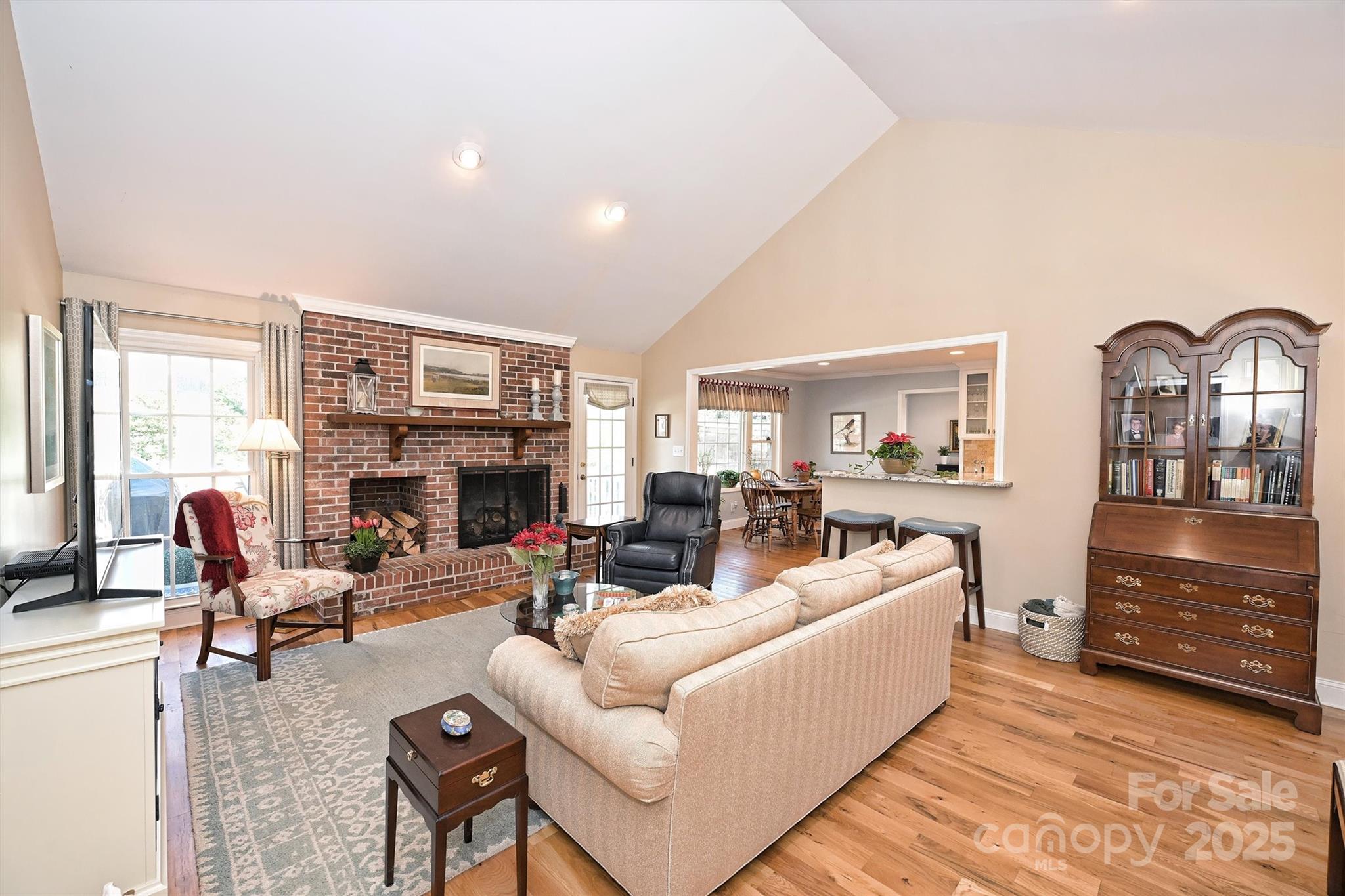 2608 Innsbrook Road Charlotte, NC 28226 - Photo 8 of 36 Gallery Image 8