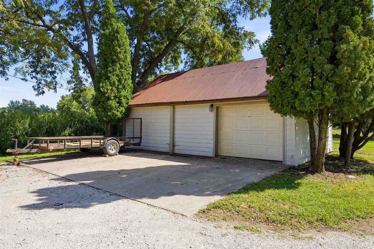 1795 Lake Manor Road Northeast Solon, IA 52333 - Photo 27 of 43 Gallery Image 27