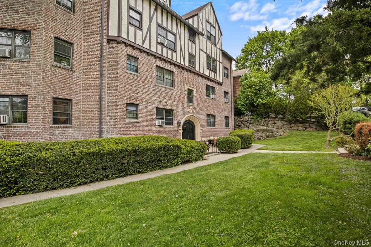 1440 Boston Post Road, Unit 2I Larchmont, NY 10538 - Photo 19 of 20