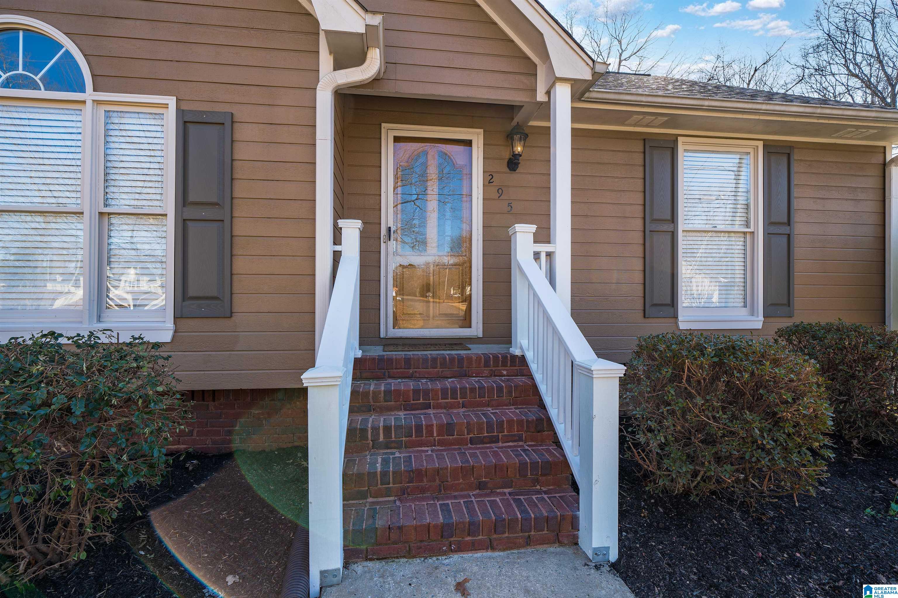 295 Murray Street Gardendale, AL 35071 - Photo 4 of 25
