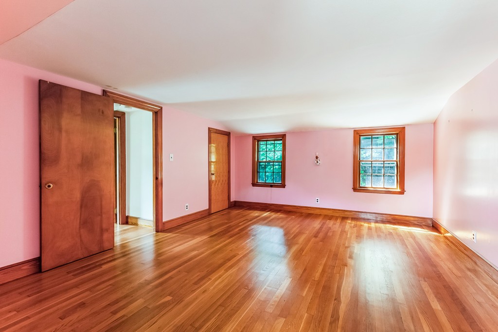 15 Colasanti Road Weymouth, MA 02191 - Photo 15 of 28 Gallery Image 15
