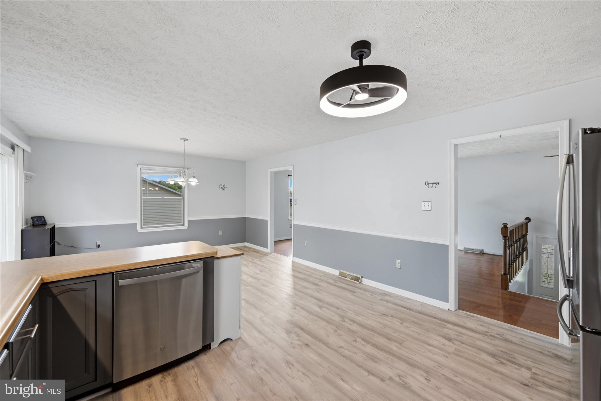 213 Killdeer Road Stephens City, VA 22655 - Photo 12 of 38 Kitchen