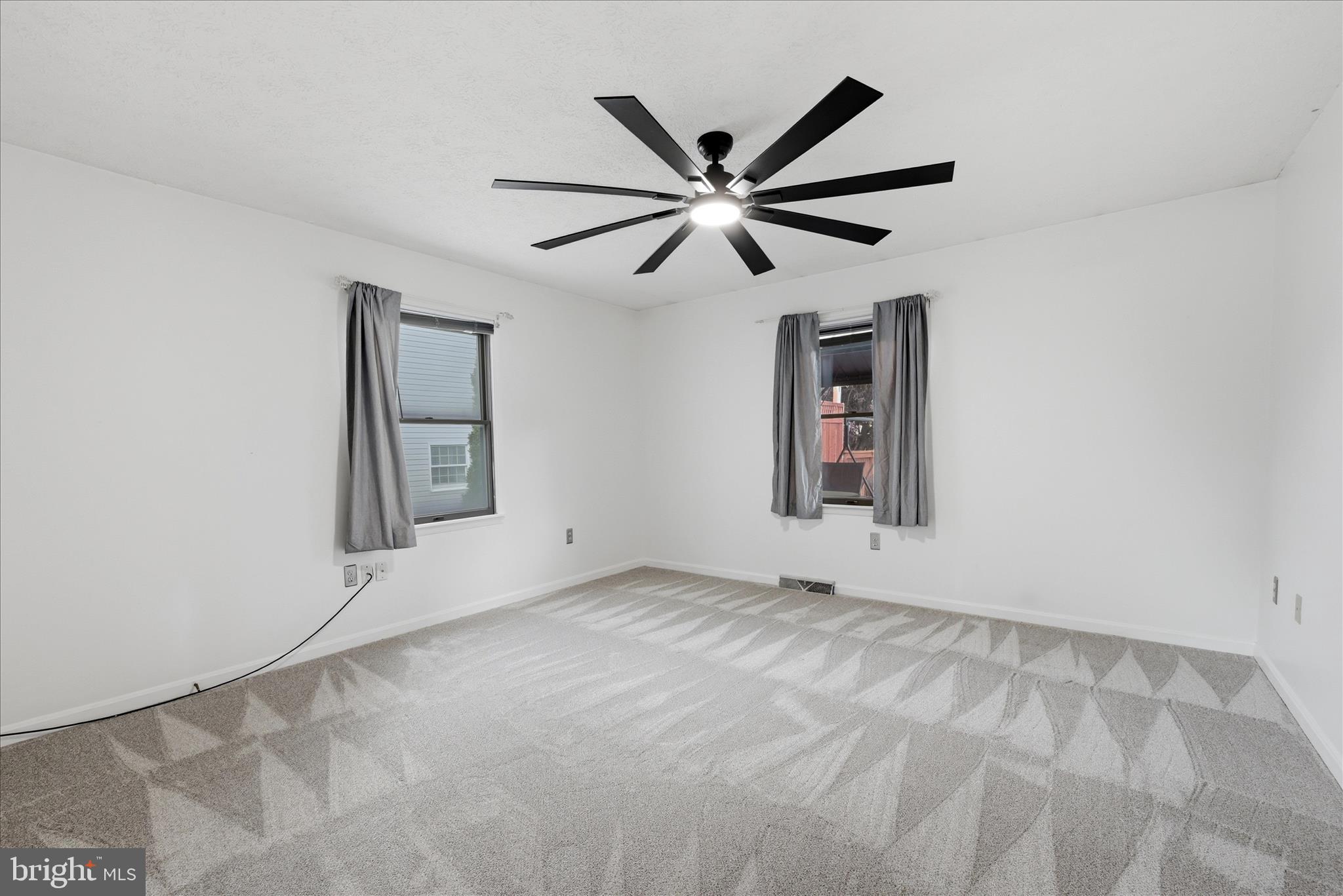 213 Killdeer Road Stephens City, VA 22655 - Photo 18 of 38 Primary Bedroom