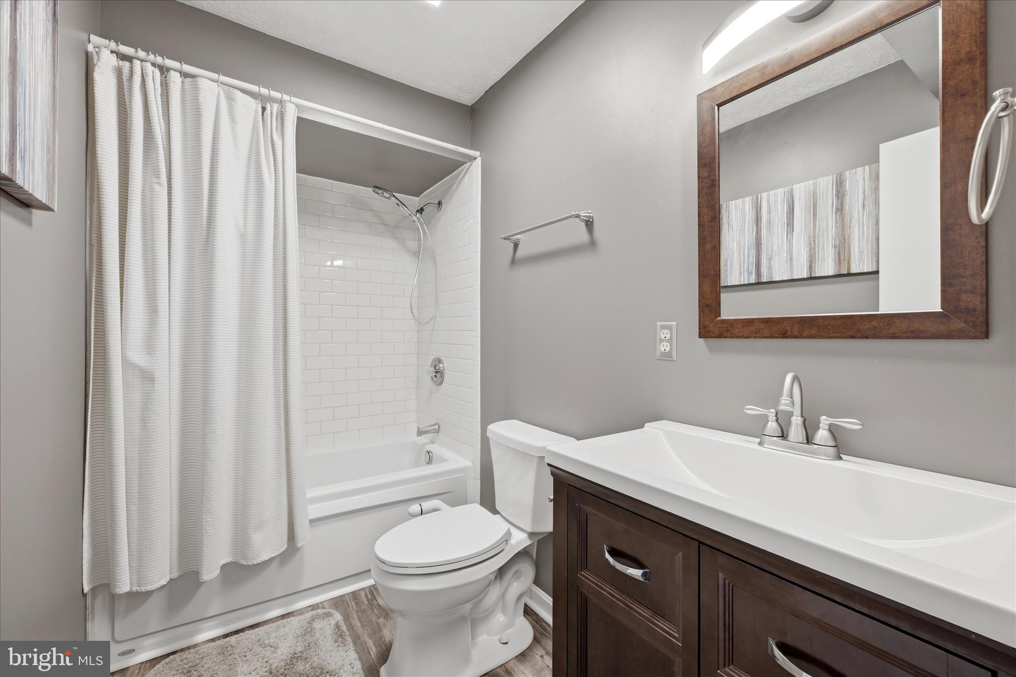 213 Killdeer Road Stephens City, VA 22655 - Photo 29 of 38 Bathroom