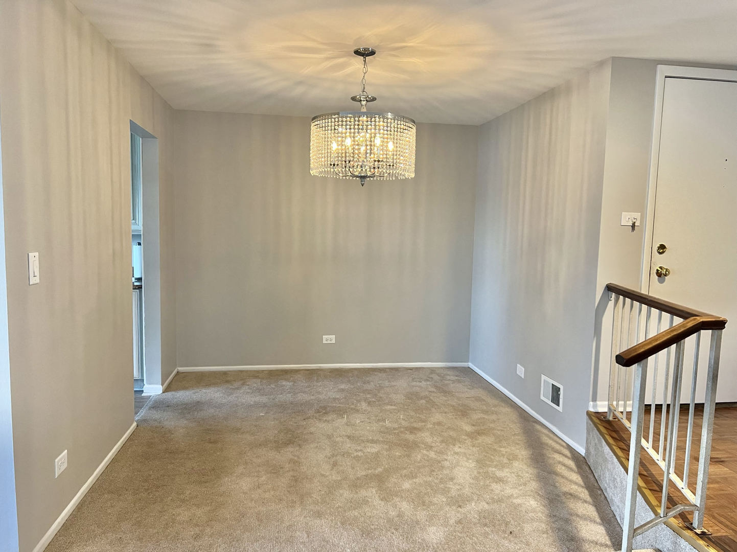 370 Springlake Lane, Unit B Aurora, IL 60504 - Photo 6 of 14