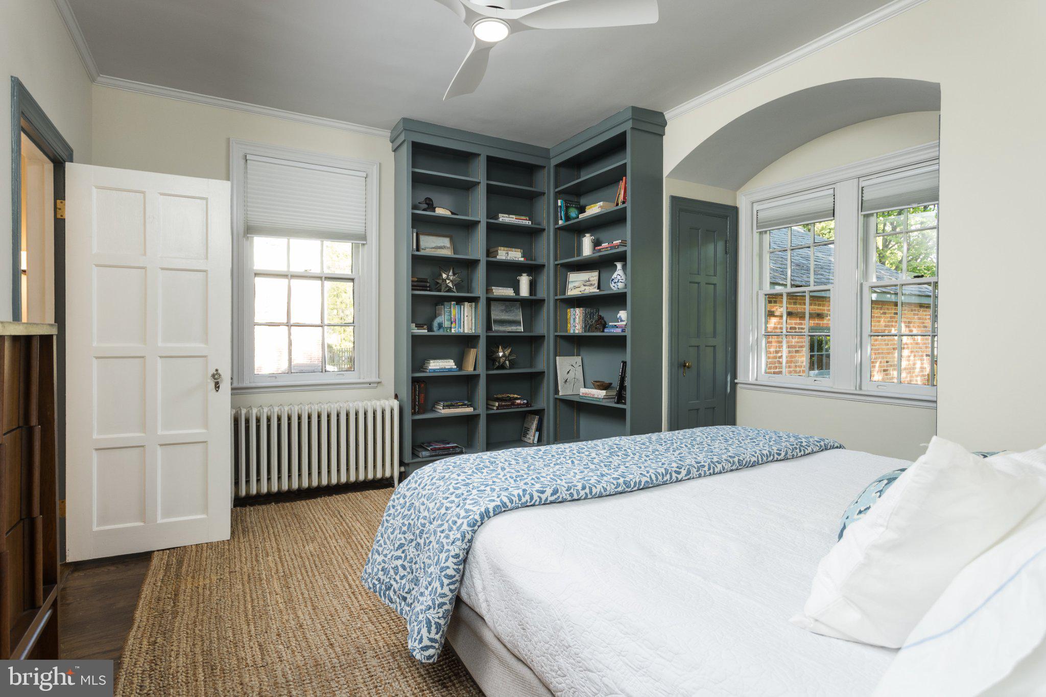7005 Copeleigh Road Baltimore, MD 21212 - Photo 25 of 51 a spacious bedroom with a bed and a window