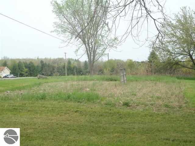 8128 Hency Road Kingsley, MI 49649 - Photo 43 of 48 1746496-42.JPG