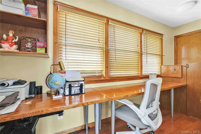 $995,000 | 155-79 Bayview Avenue | Rosedale