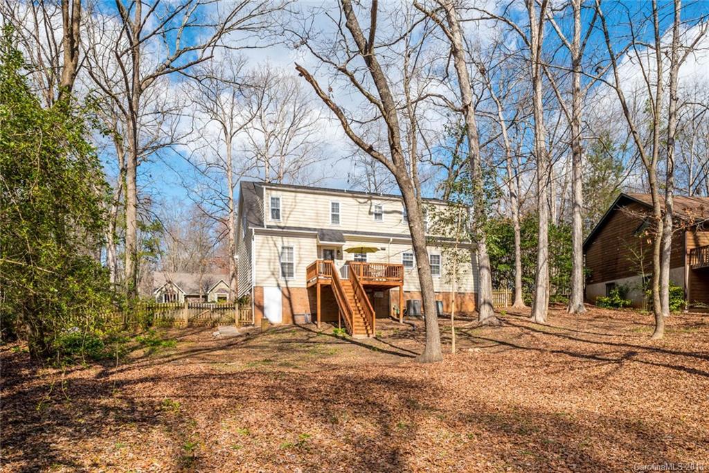 1919 Carmel Ridge Road Charlotte, NC 28226 - Photo 19 of 23 Gallery Image 19