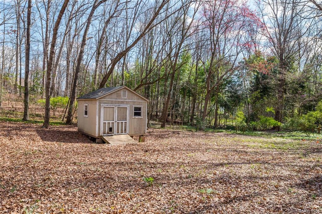 1919 Carmel Ridge Road Charlotte, NC 28226 - Photo 22 of 23 Gallery Image 22