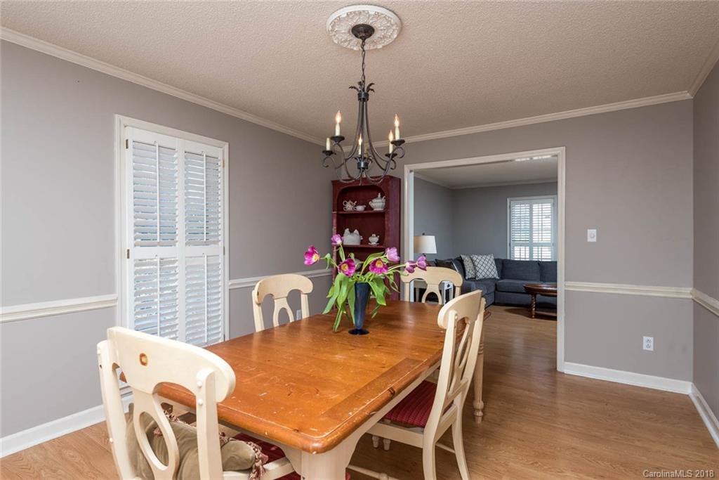 1919 Carmel Ridge Road Charlotte, NC 28226 - Photo 5 of 23 Gallery Image 5