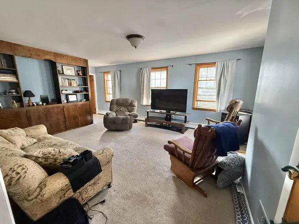$299,900 | 69 Green Street, Augusta, ME 04330