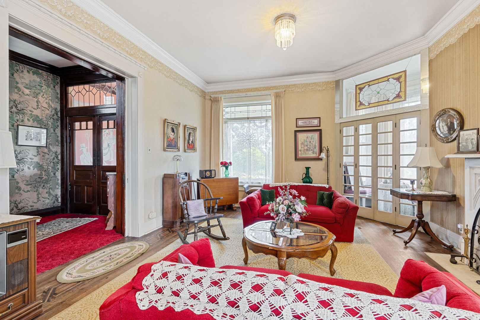 214 South State Street Elgin, IL 60123 - Photo 8 of 36