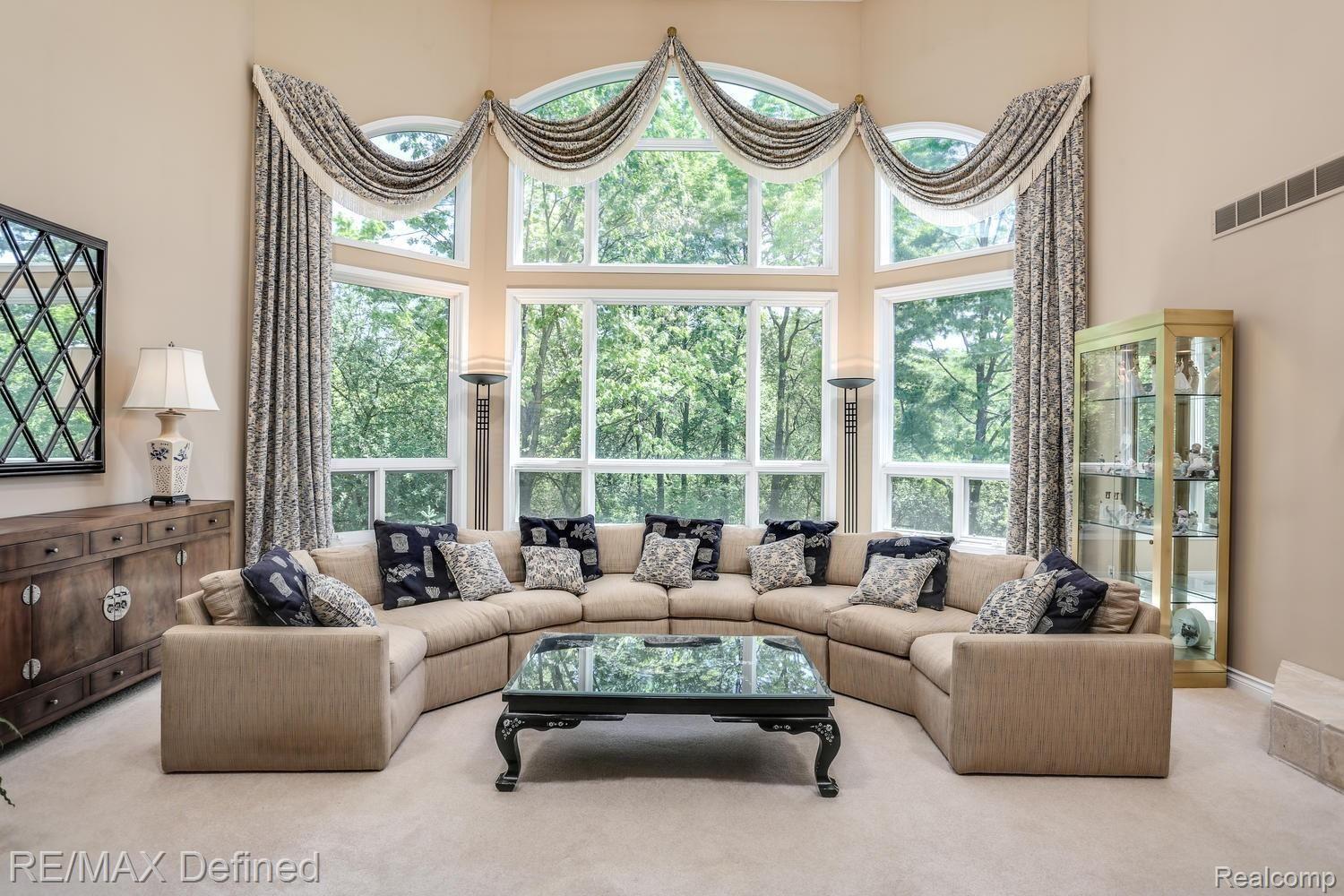 4205 Sheldon Road Rochester, MI 48306 - Photo 24 of 50 There is more than enough space to embrace a layout of your choice in this greatroom.