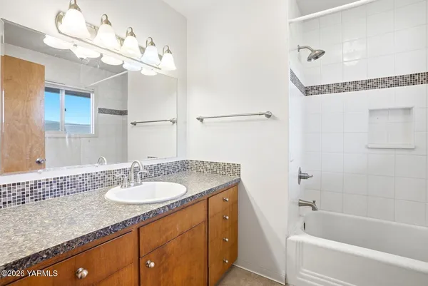 $699,000 | 4410 Thorp Cemetery Road, Thorp, WA 98946