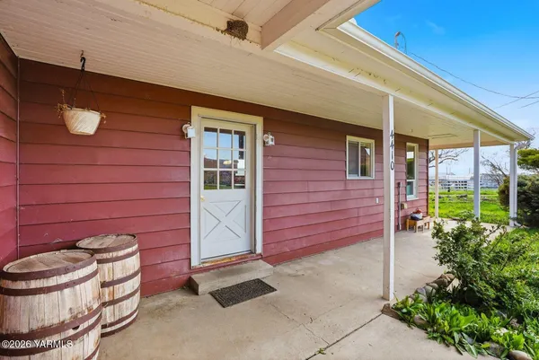 $699,000 | 4410 Thorp Cemetery Road, Thorp, WA 98946