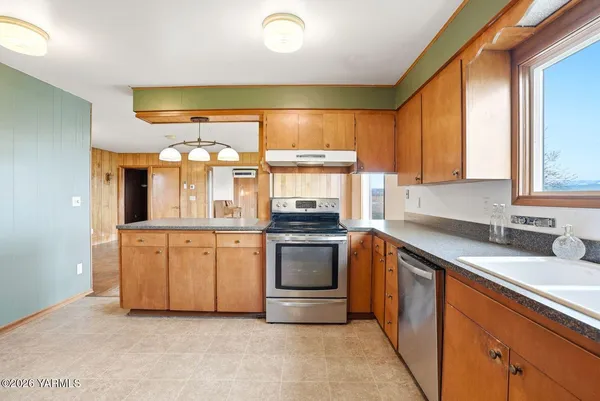 $699,000 | 4410 Thorp Cemetery Road, Thorp, WA 98946