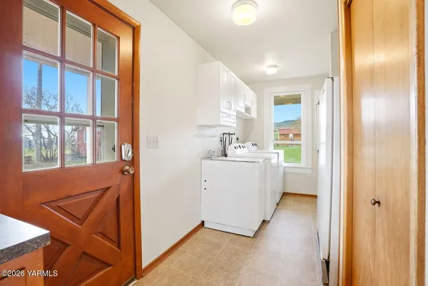 $699,000 | 4410 Thorp Cemetery Road, Thorp, WA 98946