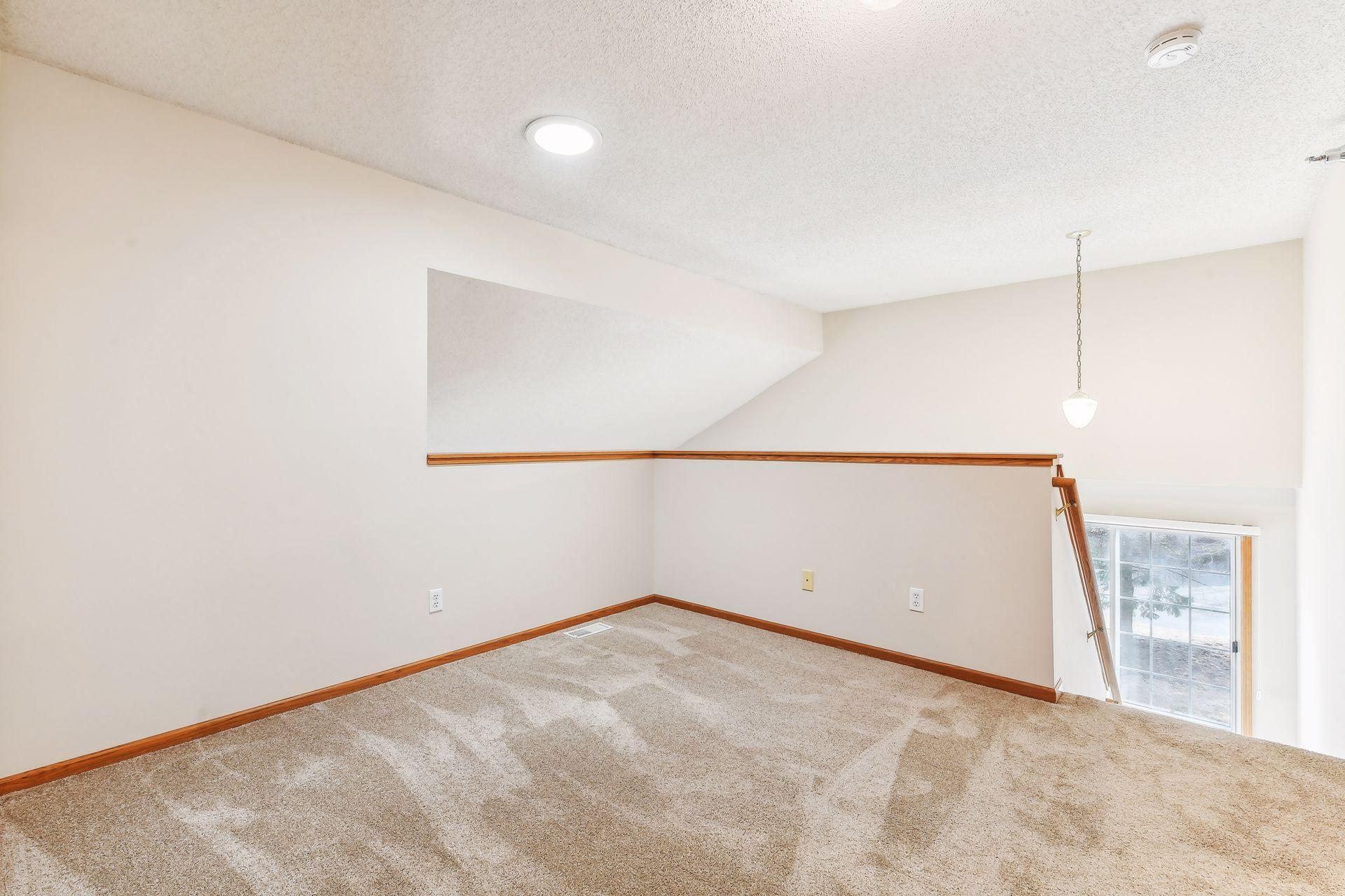 8484 Cortland Road Eden Prairie, MN 55344 - Photo 13 of 19 Gallery Image 13