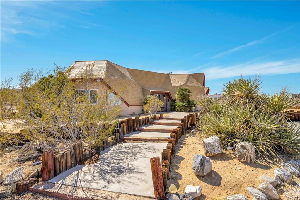6888 Sunnyhill Road Joshua Tree, CA 92252 - Photo 3 of 62