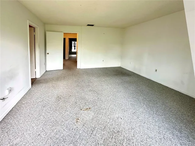 $187,000 | 5454 Saddlebrook Way, Unit 2, Wesley Chapel, FL 33543