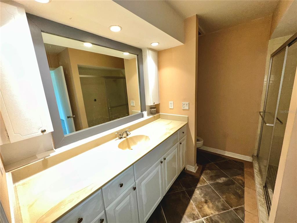 5454 Saddlebrook Way, Unit 2 Wesley Chapel, FL 33543 - Photo 18 of 46