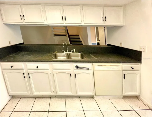 $187,000 | 5454 Saddlebrook Way, Unit 2, Wesley Chapel, FL 33543