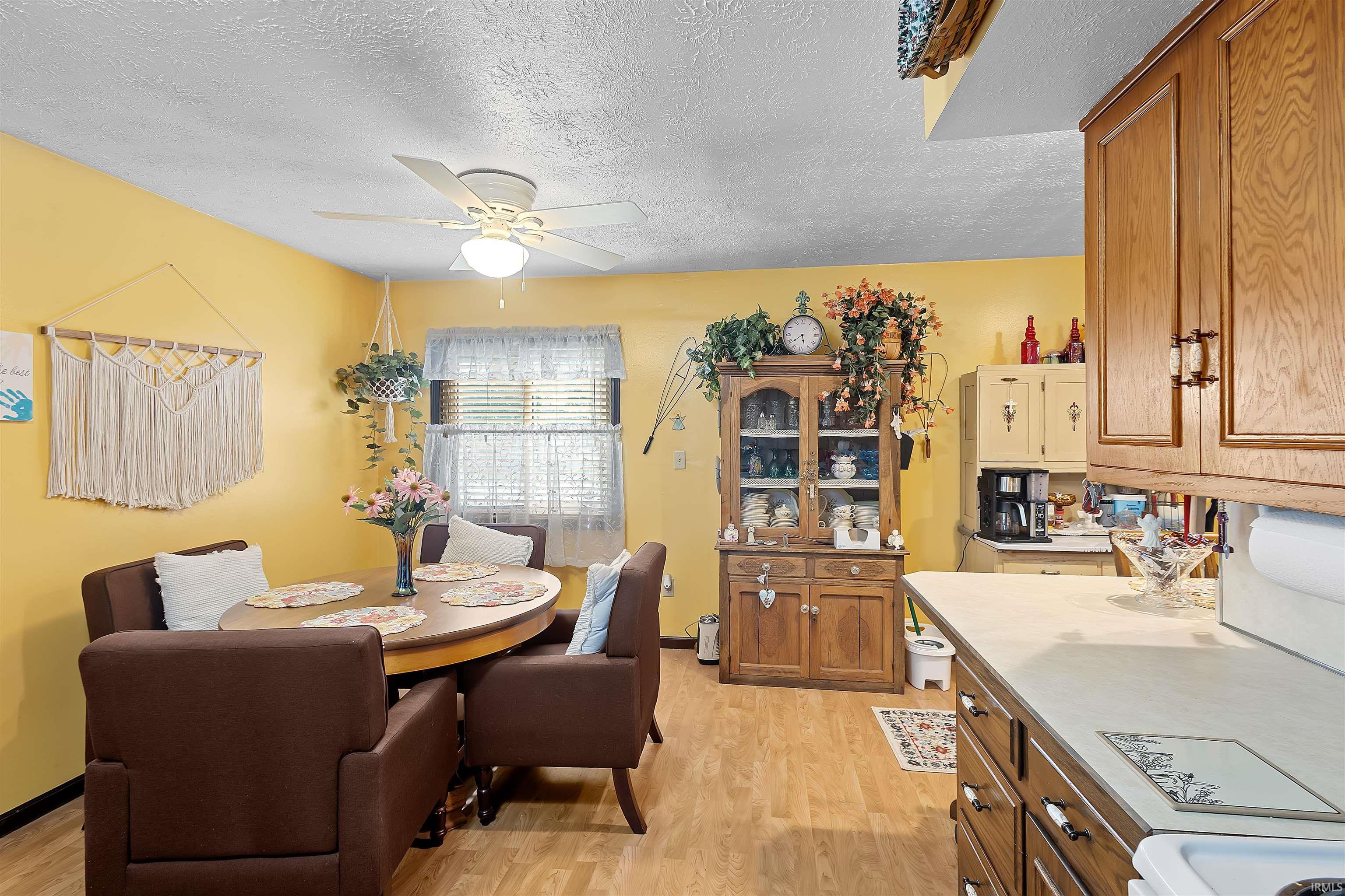 608 South Center Street Flora, IN 46929 - Photo 11 of 28