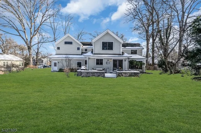 $2,299,000 | 28 Falmouth Road, Chatham, NJ 07928