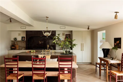 $2,675,000 | 1714 Labrador Drive, Costa Mesa, CA 92626