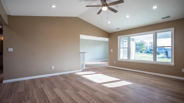$367,400 | 8124 Catfish Lane, Brookville, IN 47012
