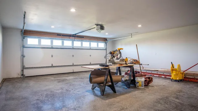 $374,900 | 8124 Catfish Lane, Brookville, IN 47012