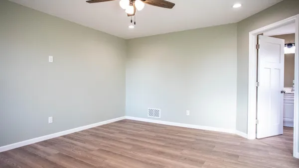 $367,400 | 8124 Catfish Lane, Brookville, IN 47012