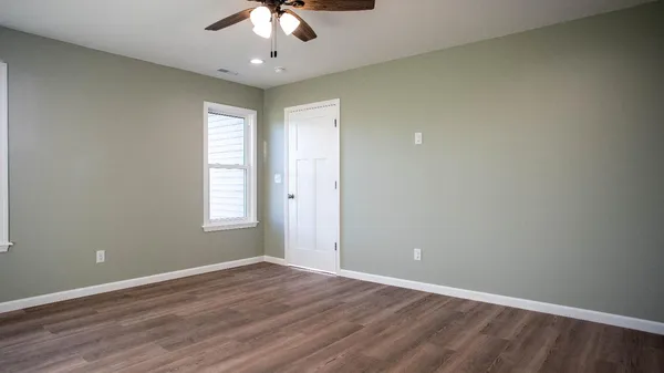 $367,400 | 8124 Catfish Lane, Brookville, IN 47012